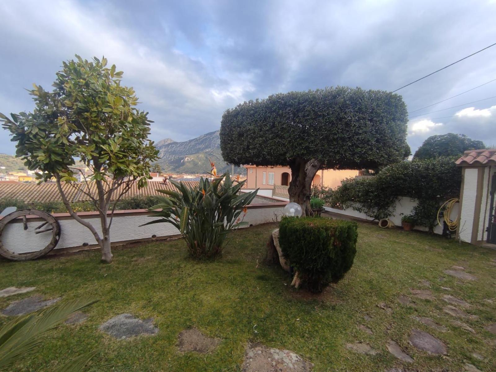 Appartamento Su Survaju Irgoli Exterior foto