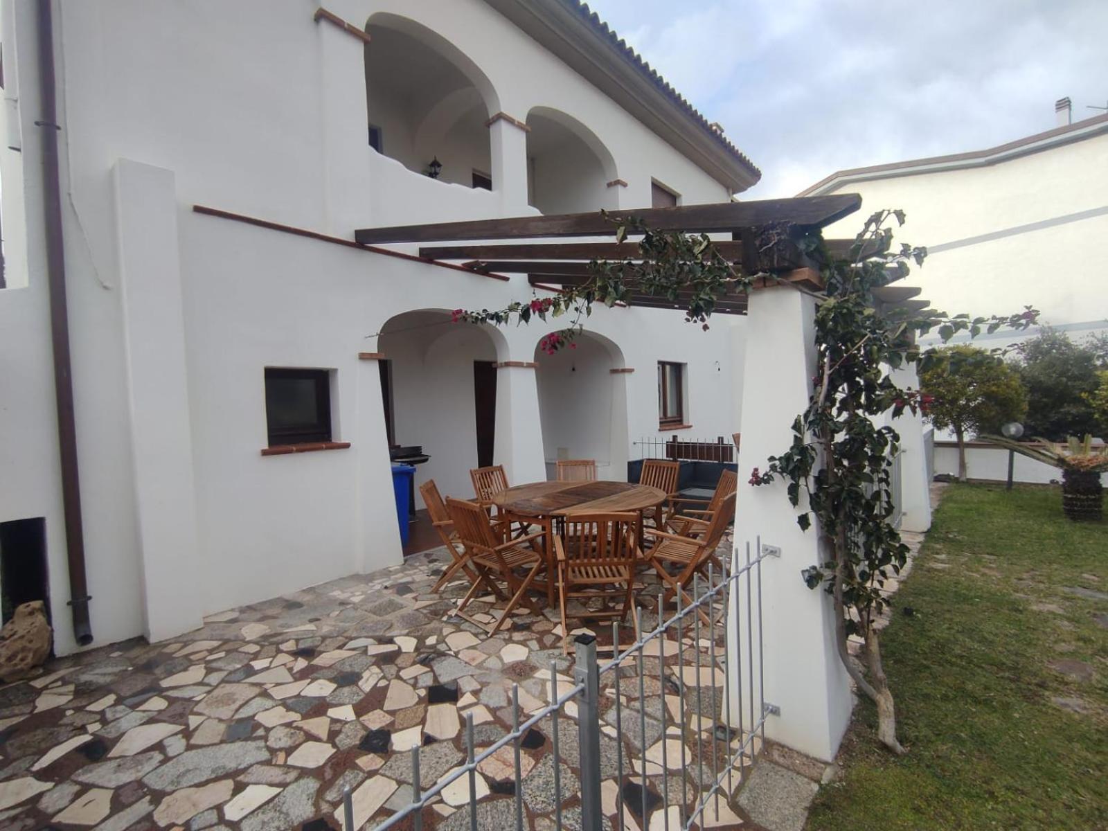 Appartamento Su Survaju Irgoli Exterior foto