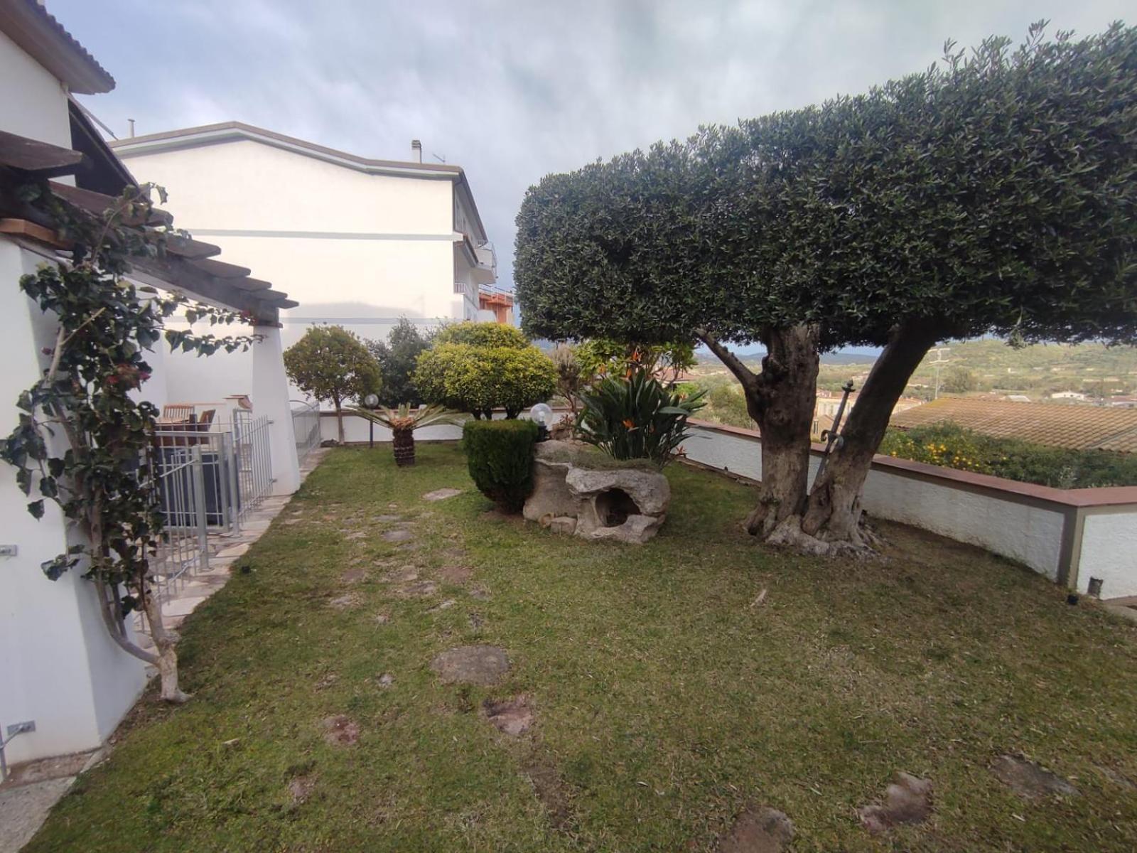 Appartamento Su Survaju Irgoli Exterior foto